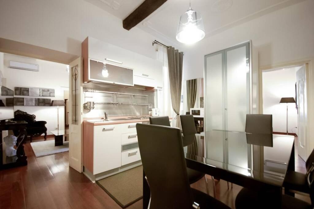 Banchi - Classic Apartment Between Navona And Campo Dei Fiori Rom Exterior foto