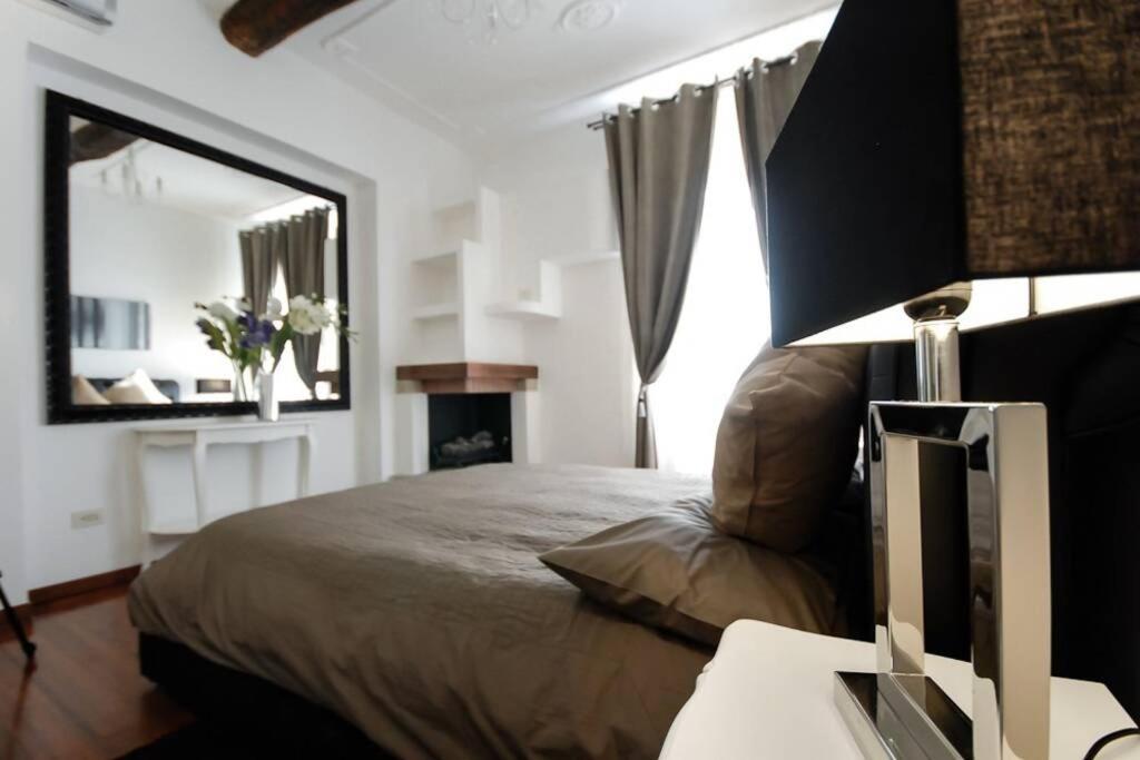 Banchi - Classic Apartment Between Navona And Campo Dei Fiori Rom Exterior foto