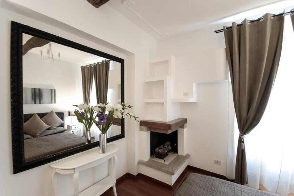 Banchi - Classic Apartment Between Navona And Campo Dei Fiori Rom Exterior foto